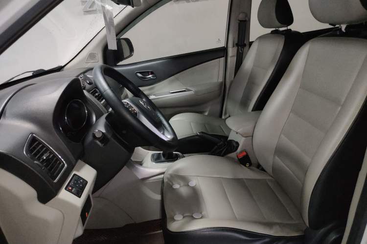 Used FORTHING S500 2016 1.5L Manual Luxury Model Left Front Seat