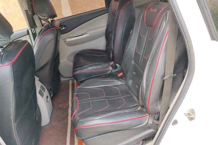 Used FORTHING S500 2016 1.6L CVT Deluxe Model Left Rear Seat