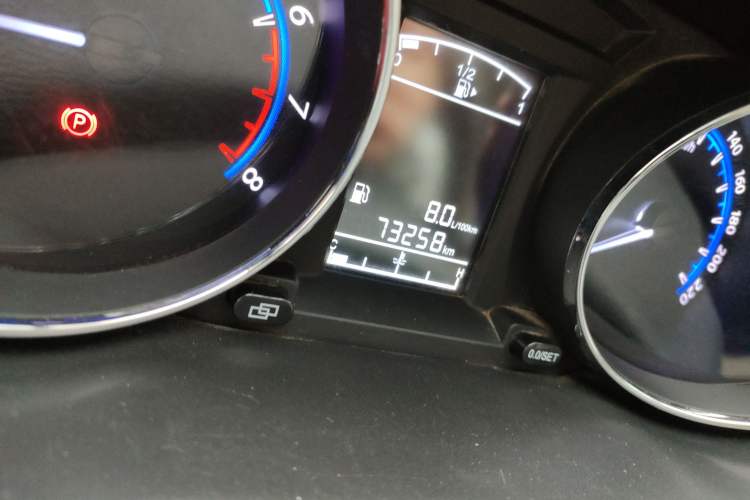 Used FORTHING S500 2016 1.5L Manual Luxury Model Odometer Close Up