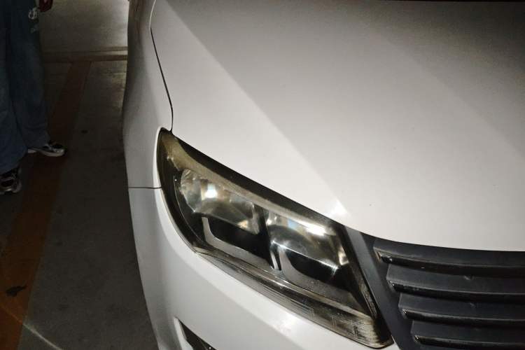 Used FORTHING S500 2016 1.5L Manual Comfort Model Right Front Headlight