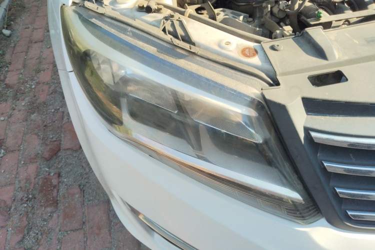 Used FORTHING S500 2016 1.6L Manual Luxury Edition Right Front Headlight