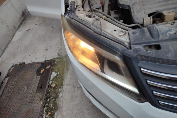 Used FORTHING S500 2016 1.5L Manual Luxury Model Right Front Headlight