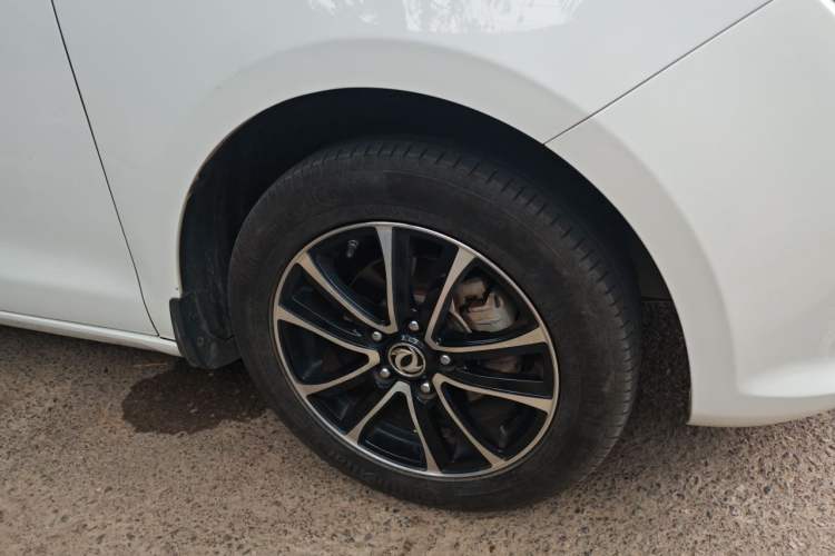 Used FORTHING S500 2016 1.5L Manual Luxury Model Right Front Wheel Hub