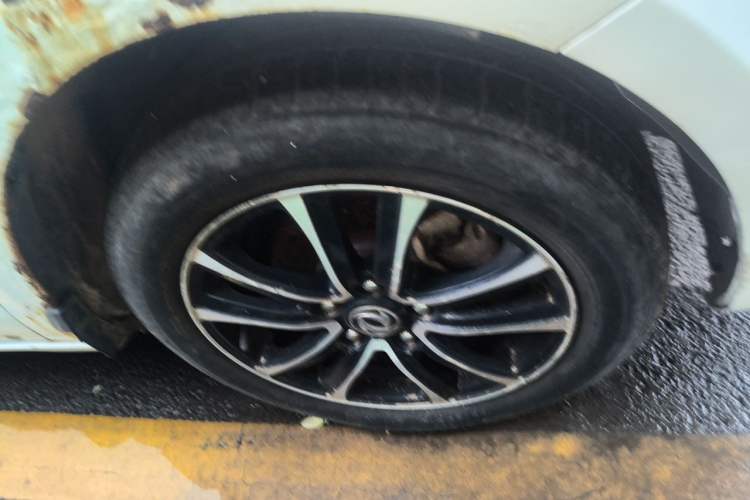Used FORTHING S500 2016 1.5L Manual Luxury Model Right Front Wheel Hub