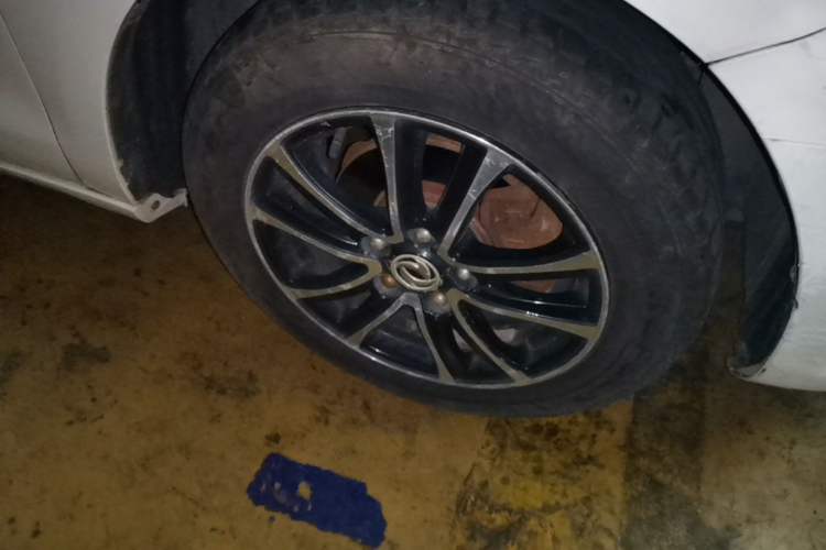 Used FORTHING S500 2016 1.5L Manual Luxury Version II Right Front Wheel Hub