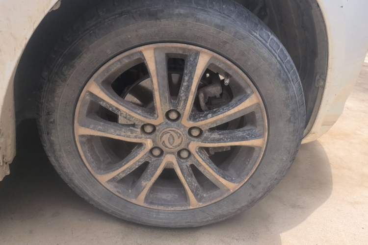 Used FORTHING S500 2016 1.5L Manual Luxury Model Right Front Wheel Hub
