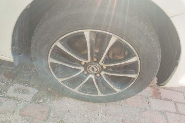 Used FORTHING S500 2016 1.6L Manual Luxury Edition Right Front Wheel Hub