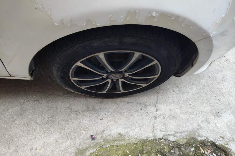 Used FORTHING S500 2016 1.5L Manual Luxury Model Right Front Wheel Hub