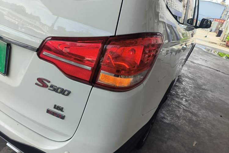 Used FORTHING S500 2016 1.6L CVT Deluxe Model Right Rear Taillight