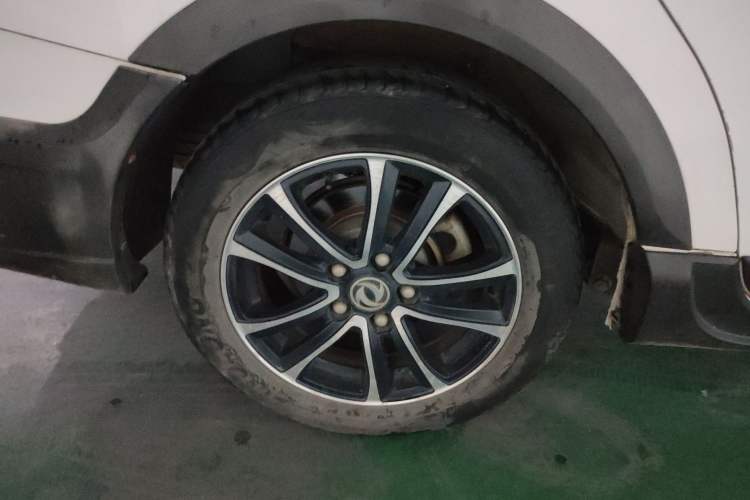 Used FORTHING S500 2016 1.5L Manual Luxury Model Right Rear Wheel Hub