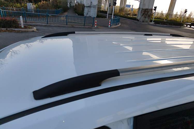 Used FORTHING S500 2016 1.6L CVT Luxury Model Roof