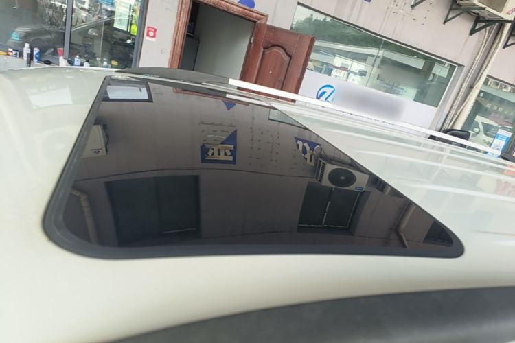 Used FORTHING S500 2016 1.6L CVT Deluxe Model Roof