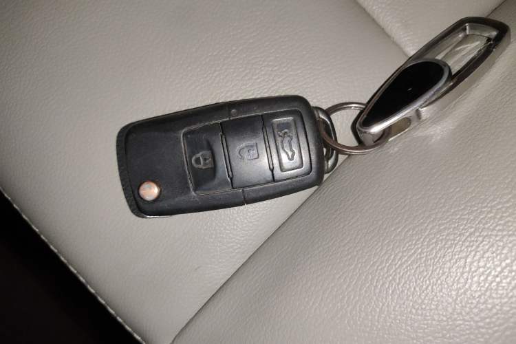 Used FORTHING S500 2016 1.5L Manual Luxury Model Vehicle Key