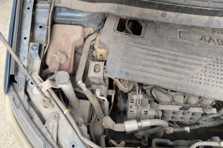 Used FORTHING S500 2016 1.5L Manual Comfort Model Engine Bay Right