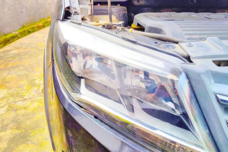 Used FORTHING S500 2017 1.5L Manual Luxury Model Right Front Headlight