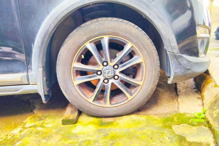 Used FORTHING S500 2017 1.5L Manual Luxury Model Right Front Wheel Hub