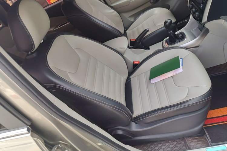 Used FORTHING S500 2017 1.5L Manual Luxury Model Right Front Seat
