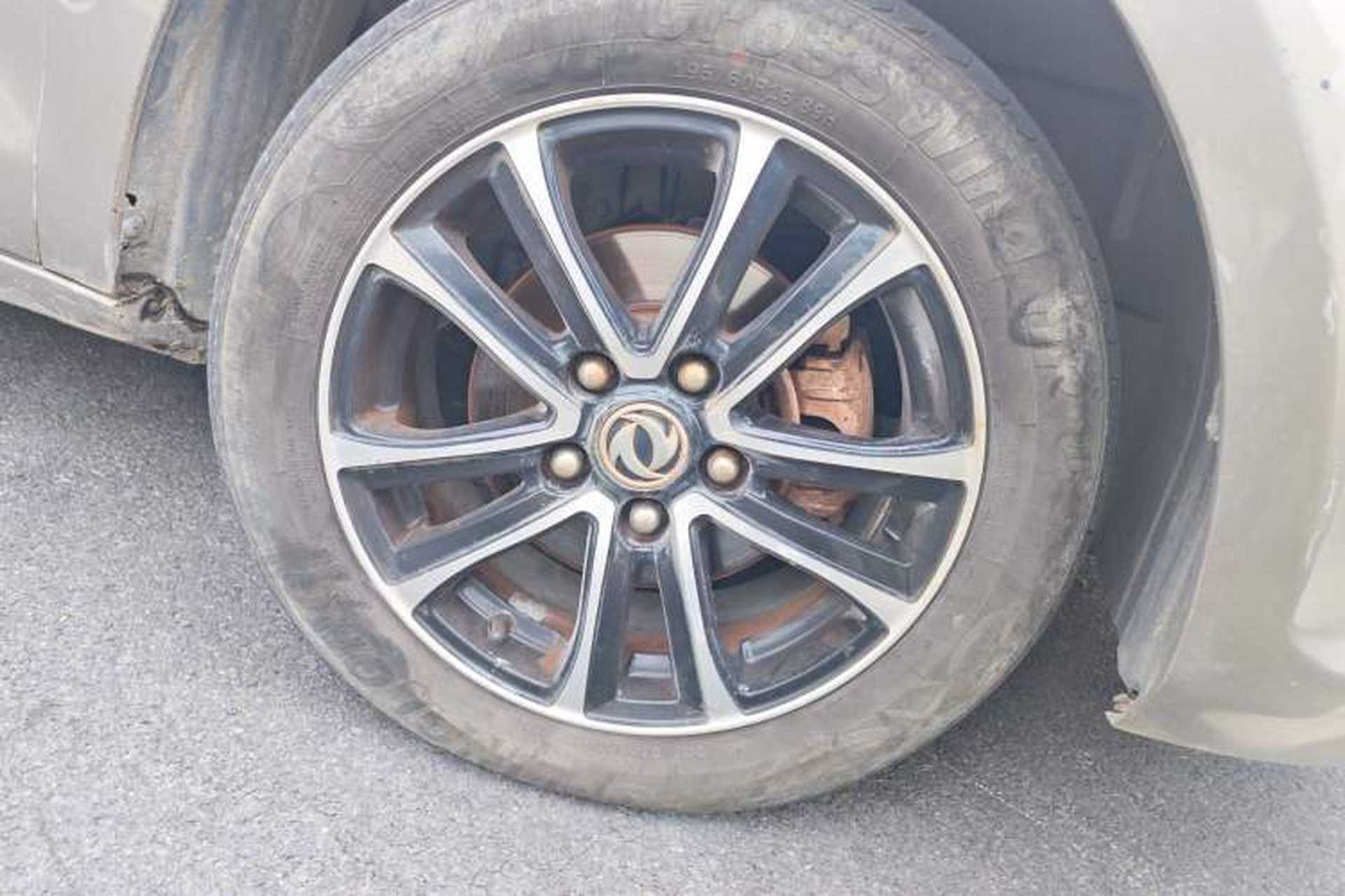 Used FORTHING S500 2017 1.5L Manual Elite Model Right Front Wheel Hub