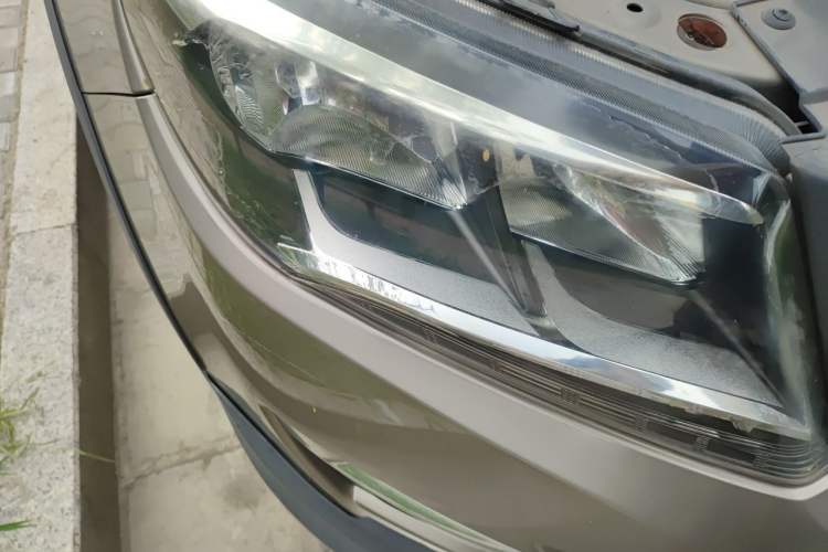 Used FORTHING S500 2017 1.5L Manual Elite Model Right Front Headlight