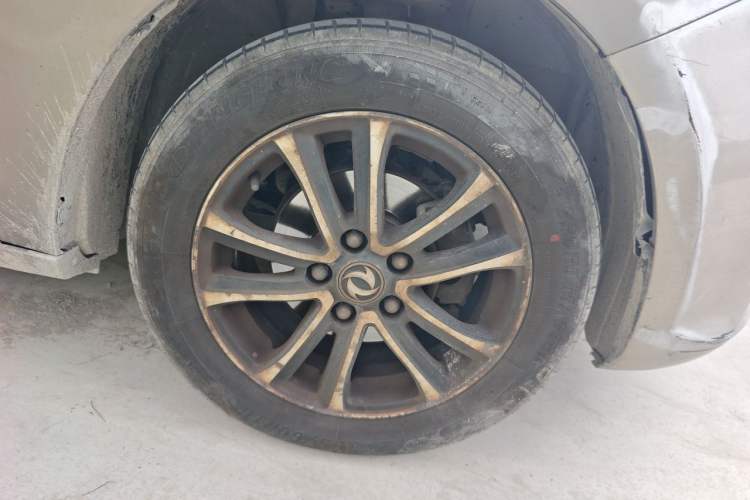 Used FORTHING S500 2017 1.5L Manual Luxury Model Right Front Wheel Hub