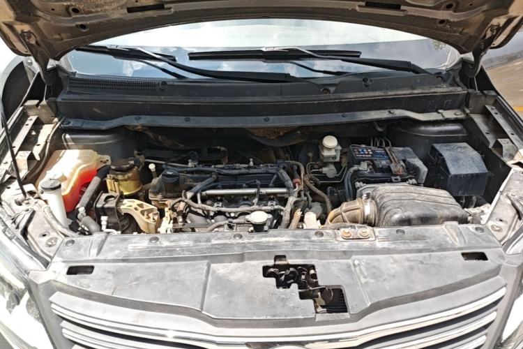 Used FORTHING S500 2017 1.5L Manual Elite Model Engine Bay