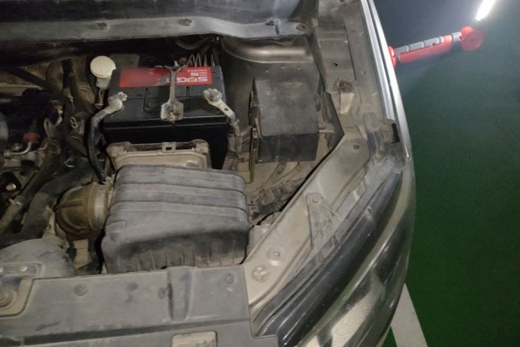 Used FORTHING S500 2017 1.5L Manual Elite Model Engine Bay Left