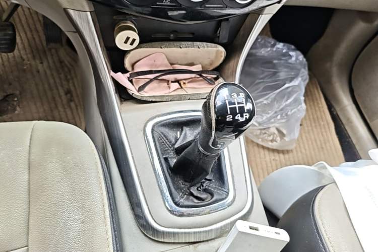 Used FORTHING S500 2017 1.5L Manual Elite Model Gear Lever