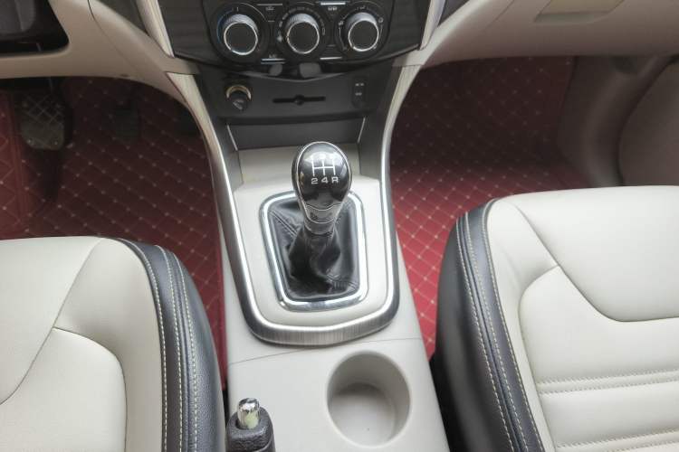 Used FORTHING S500 2017 1.5L Manual Luxury Model Gear Lever
