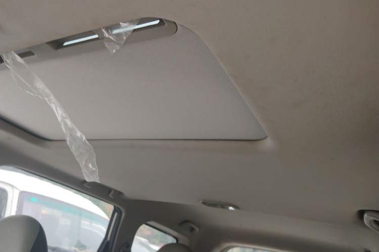 Used FORTHING S500 2017 1.5L Manual Elite Model Headliner