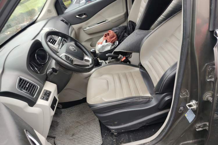 Used FORTHING S500 2017 1.5L Manual Luxury Model Left Front Seat