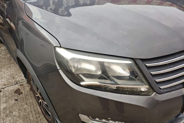 Used FORTHING S500 2017 1.5L Manual Elite Model Right Front Headlight