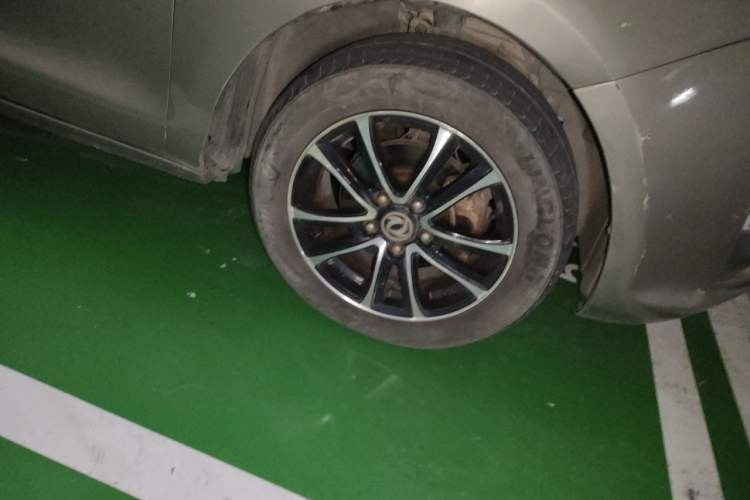 Used FORTHING S500 2017 1.5L Manual Elite Model Right Front Wheel Hub