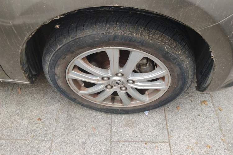 Used FORTHING S500 2017 1.5L Manual Elite Model Right Front Wheel Hub