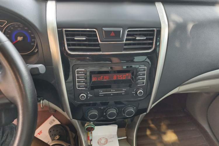 Used FORTHING S500 2017 1.5L Manual Elite Model Audio And AC Panel