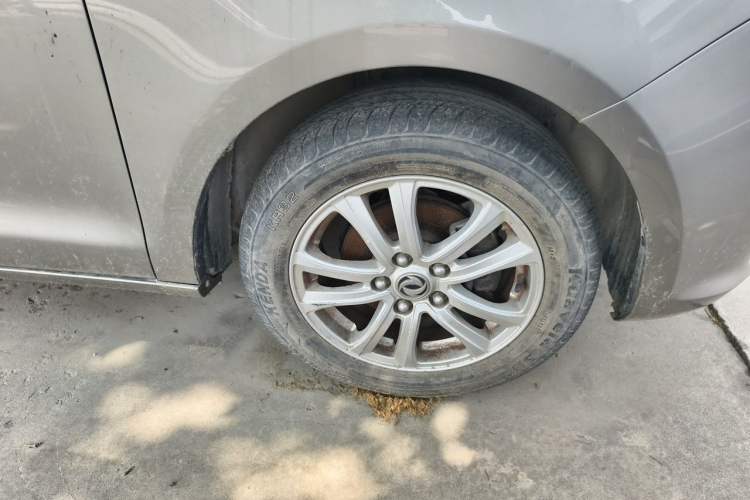 Used FORTHING S500 2017 1.5L Manual Elite Model Right Front Wheel Hub