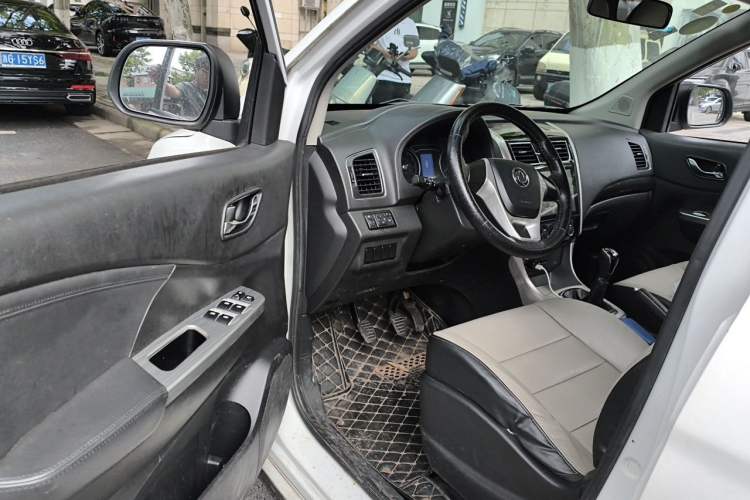Used FORTHING S500 2017 1.5L Manual Elite Model Driver Seat