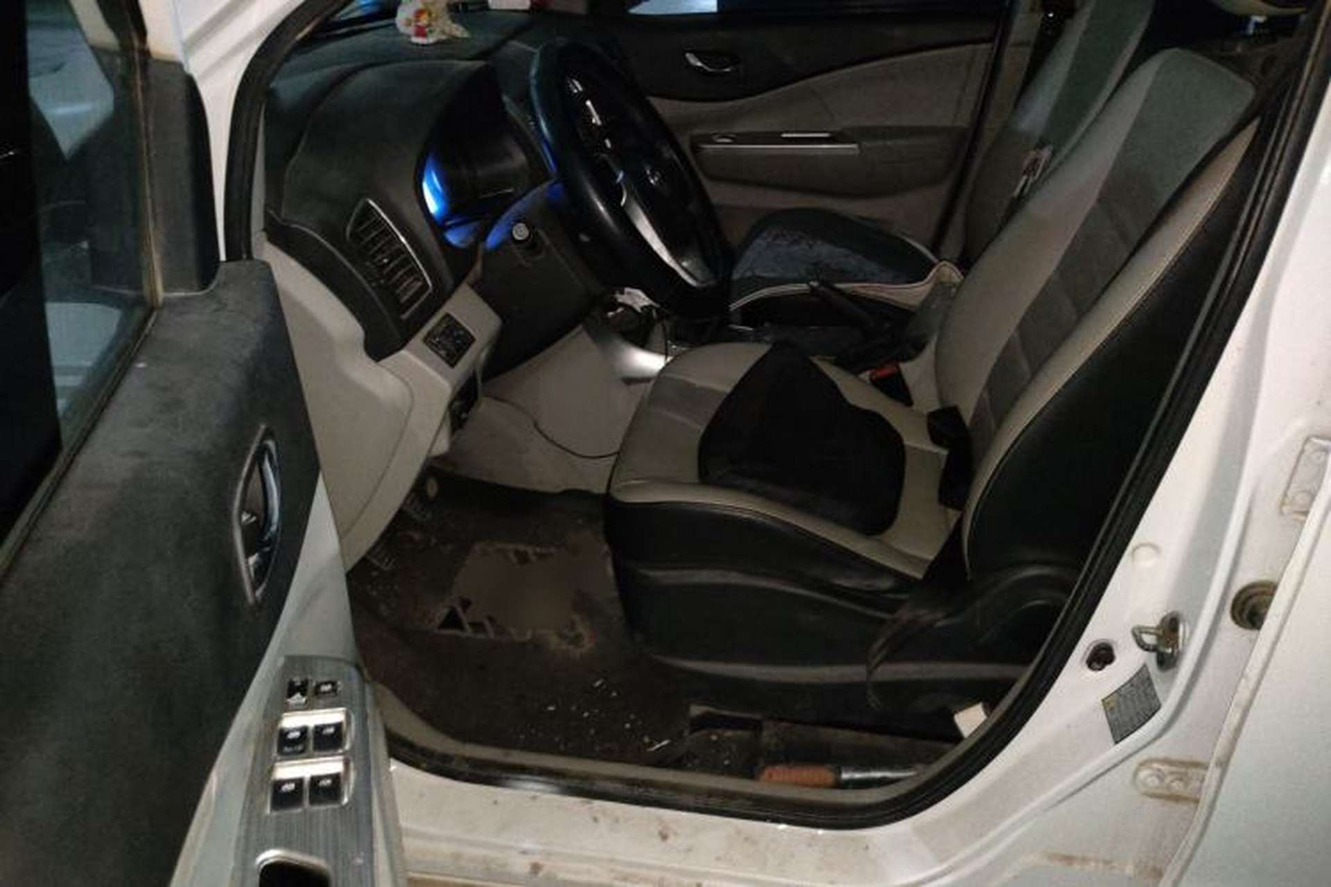 Used FORTHING S500 2017 1.5L Manual Elite Model Driver Seat