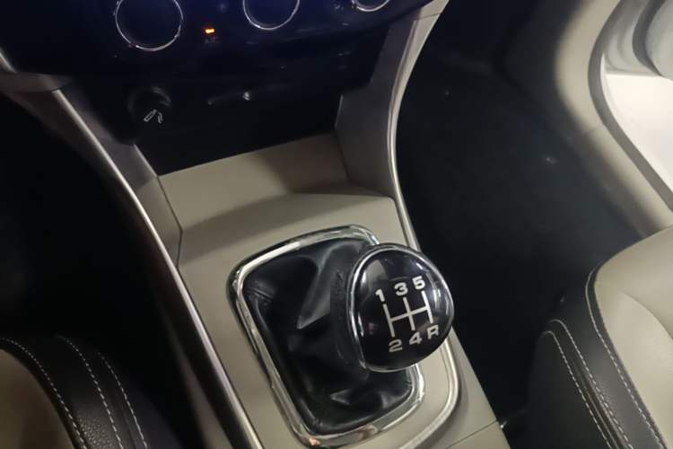 Used FORTHING S500 2017 1.5L Manual Luxury Model Gear Lever