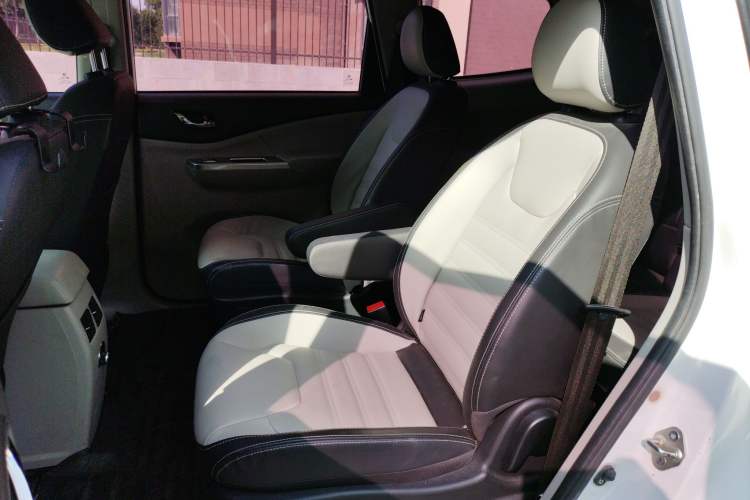 Used FORTHING S500 2017 1.5L Manual Luxury Model Left Rear Seat