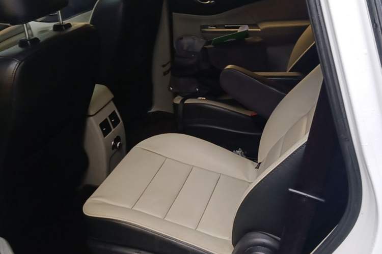Used FORTHING S500 2017 1.5L Manual Elite Model Left Rear Seat
