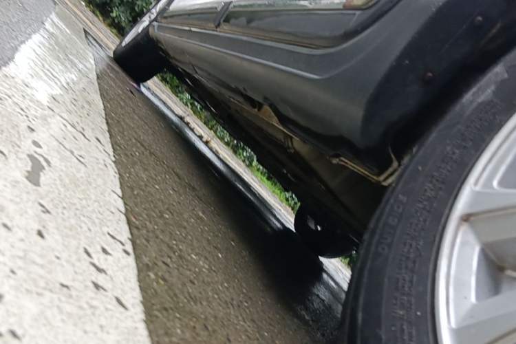 Used FORTHING S500 2017 1.5L Manual Elite Model Left Side Sill