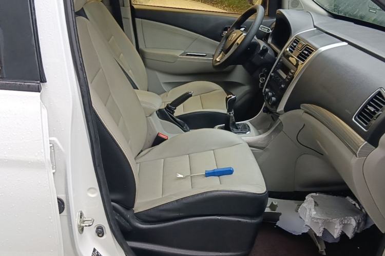 Used FORTHING S500 2017 1.5L Manual Elite Model Right Front Seat