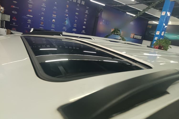 Used FORTHING S500 2017 1.5L Manual Luxury Model Roof