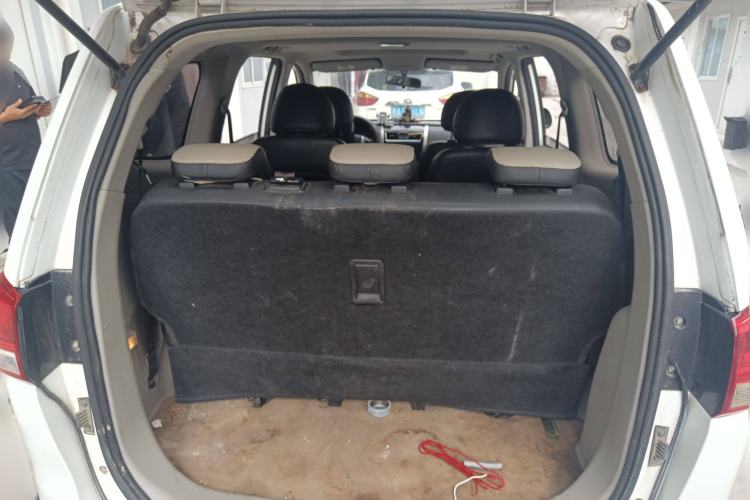 Used FORTHING S500 2017 1.5L Manual Elite Model Trunk