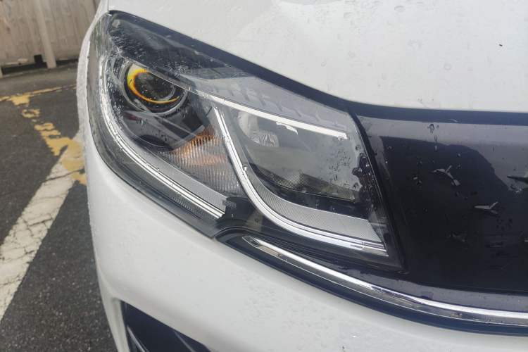 Used FORTHING S60 EV 2024 PRO Elite Model Right Front Headlight