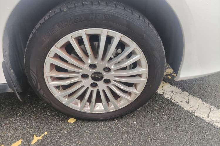 Used FORTHING S60 EV 2024 PRO Elite Model Right Front Wheel Hub