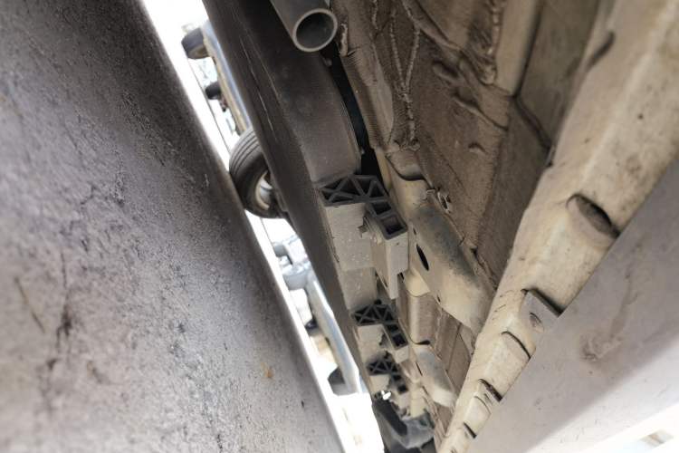 Used FORTHING S60 EV 2022 Comfort Edition Chassis Front Left