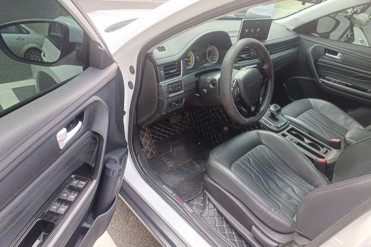 Used FORTHING S60 EV 2022 Comfort Edition Driver Seat