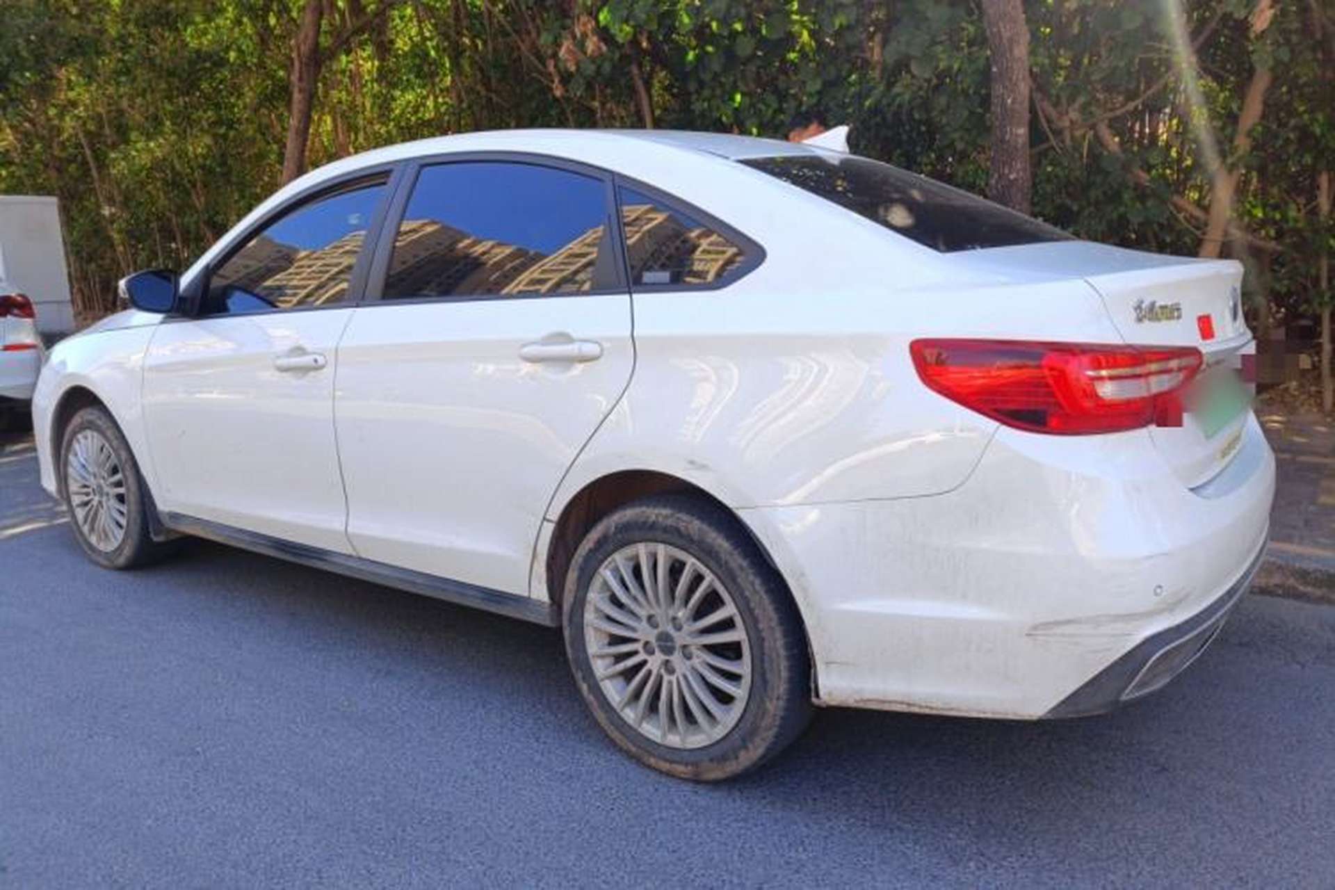 Used FORTHING S60 EV 2022 Comfort Edition Exterior 3