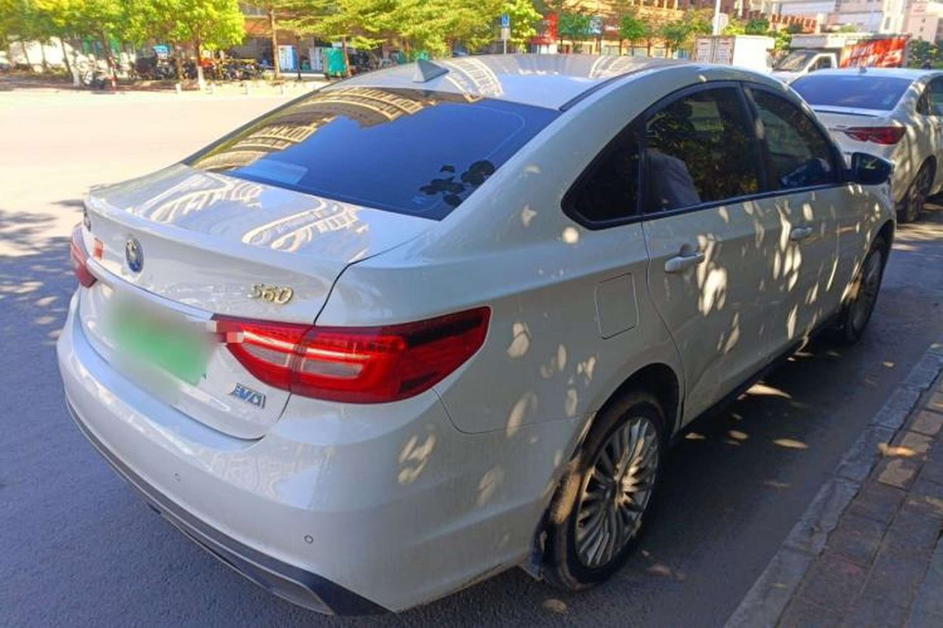 Used FORTHING S60 EV 2022 Comfort Edition Exterior 5